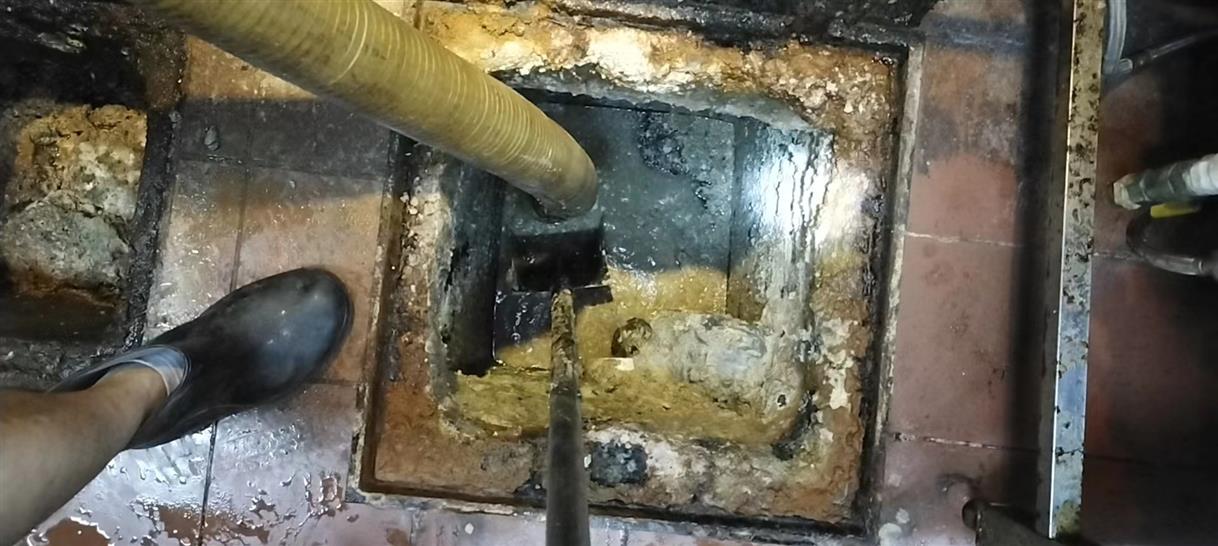 镇雄污水池清理一般都有毒气，怎么预防中毒呢？