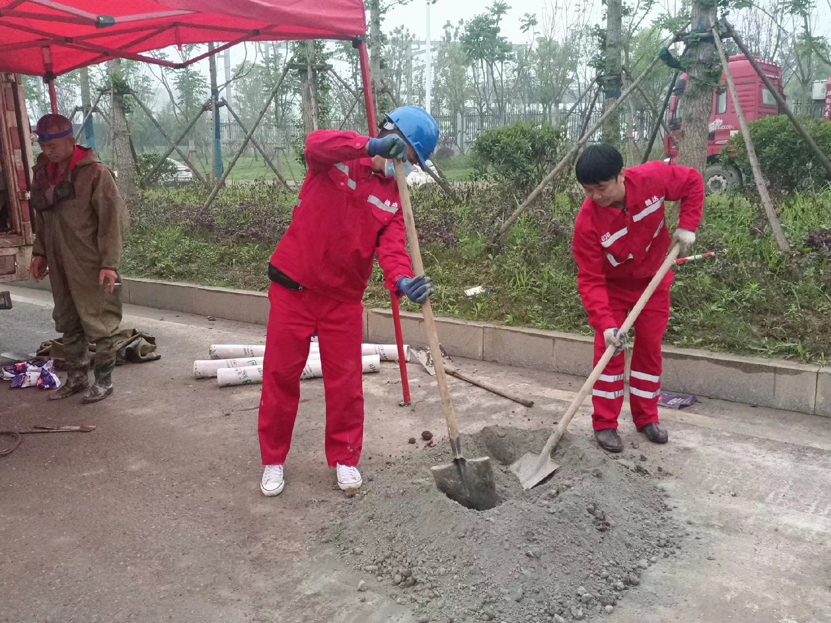镇雄管道疏通哪家好】及时进行市政管道清淤